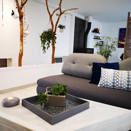 La Maison D'ayona 3*