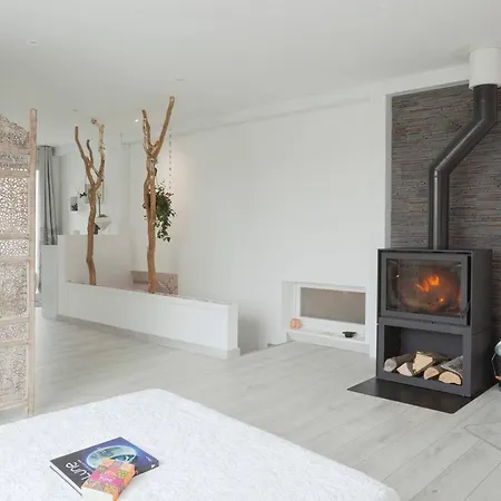 La Maison D'ayona 3*