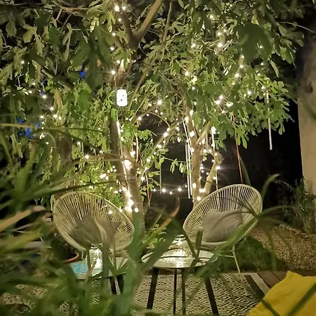 Bed and Breakfast La Maison D'ayona *